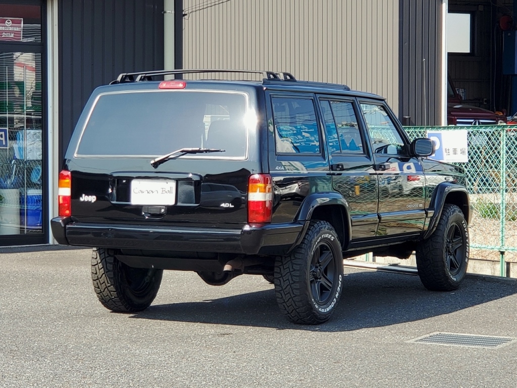 「リミテッド リフトUPカスタムver 純正ブラック16AW&R/Tタイヤ 黒本革内装 ナビ&フルセグTV&Bluetooth【総額 194.8万円】」詳細イメージ画像です