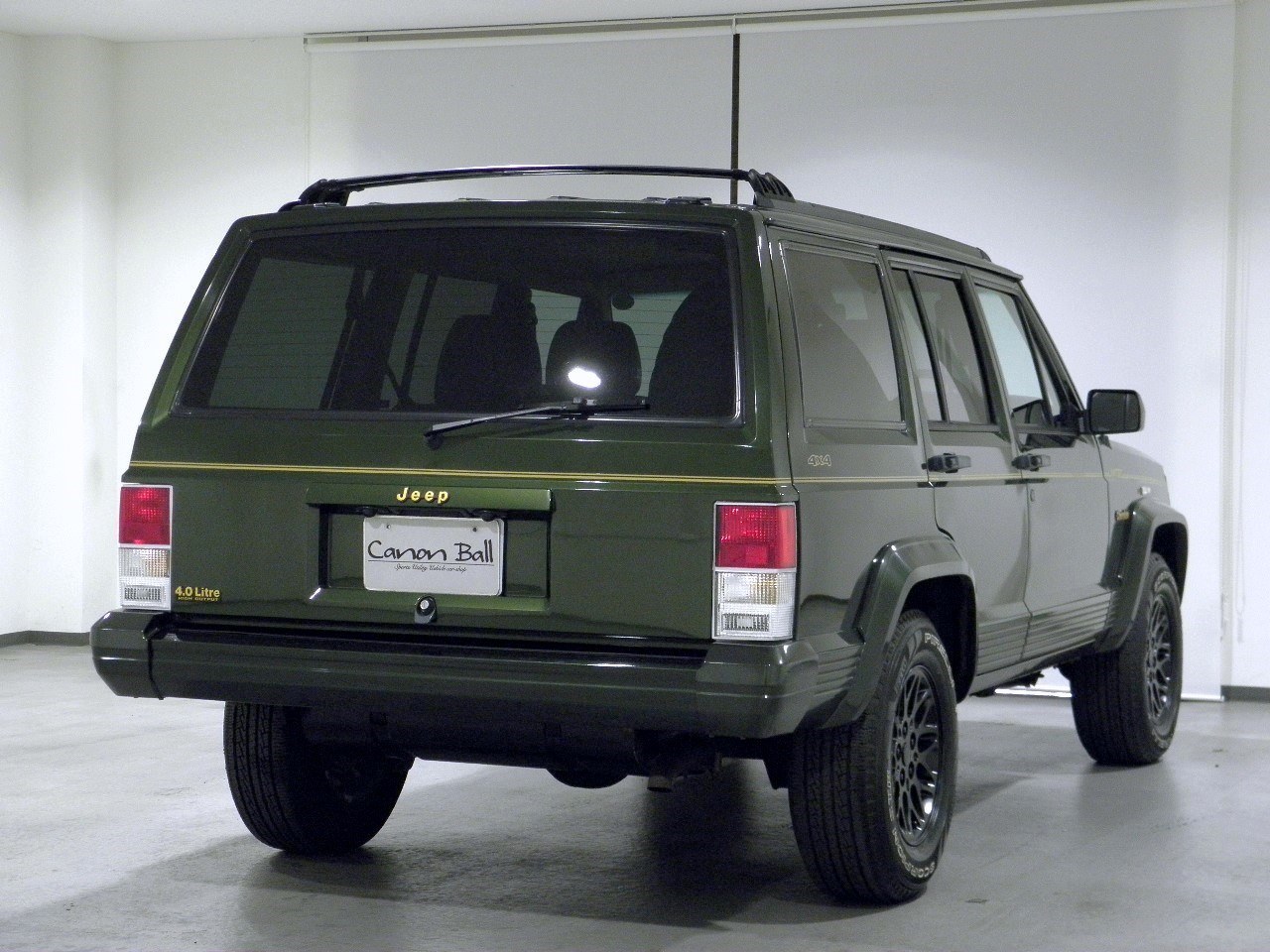 ジープ チェロキー 中古車／Jeep／ジープ中古専門店【キャノンボール