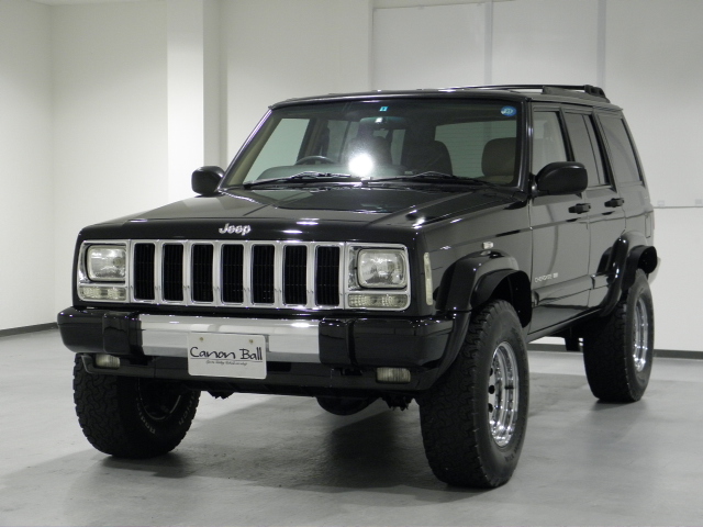 1/18　京商　ジープ　チェロキー　1992　黒 1/18 京商 ジープ チェロキー 1992 黒 1/18 京商 ジープ