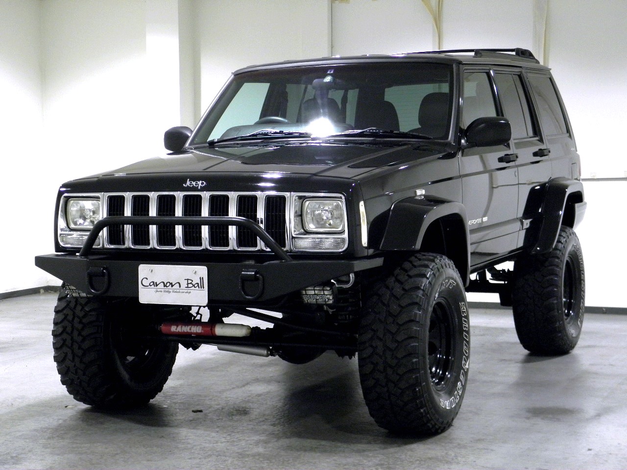 1/18　京商　ジープ　チェロキー　1992　黒 京商 ミニカー | OttO mobile 1/18scale Jeep Cherokee Limited
