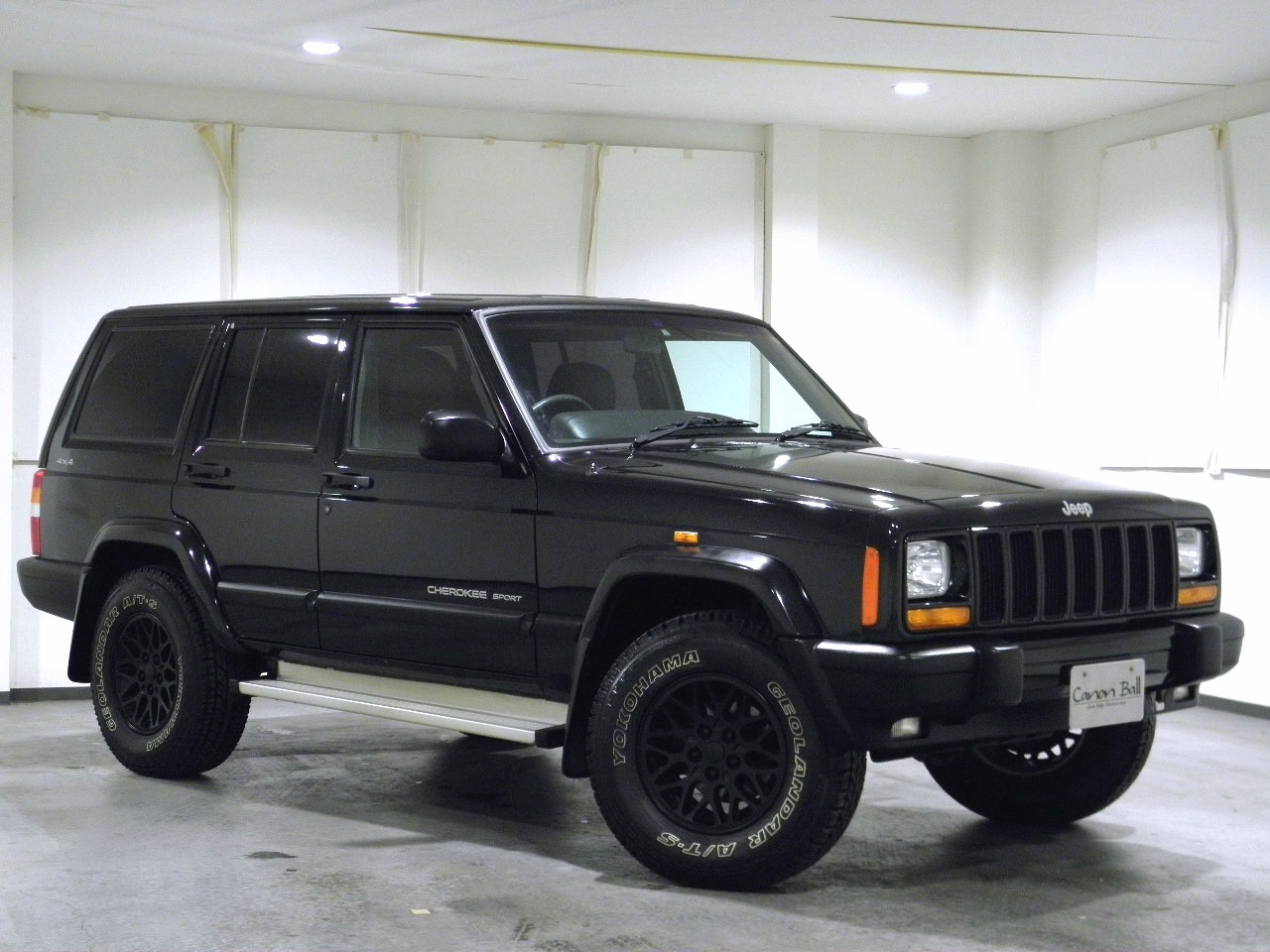 ジープ チェロキー 中古車／Jeep／ジープ中古専門店【キャノン