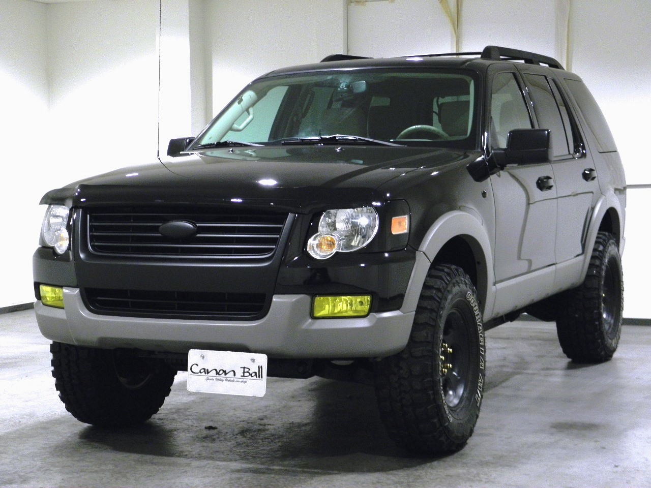 フォード　 エクスプローラー hq720.jpg?sqp=-