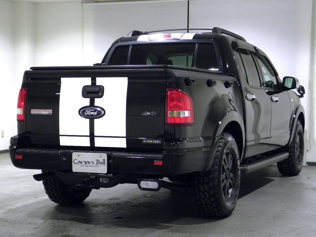 エクスプローラー スポーツトラック 中古車詳細／フォード中古専門店【キャノンボール】埼玉・16号線沿い／XLT 黒本革シート 【サンルーフ