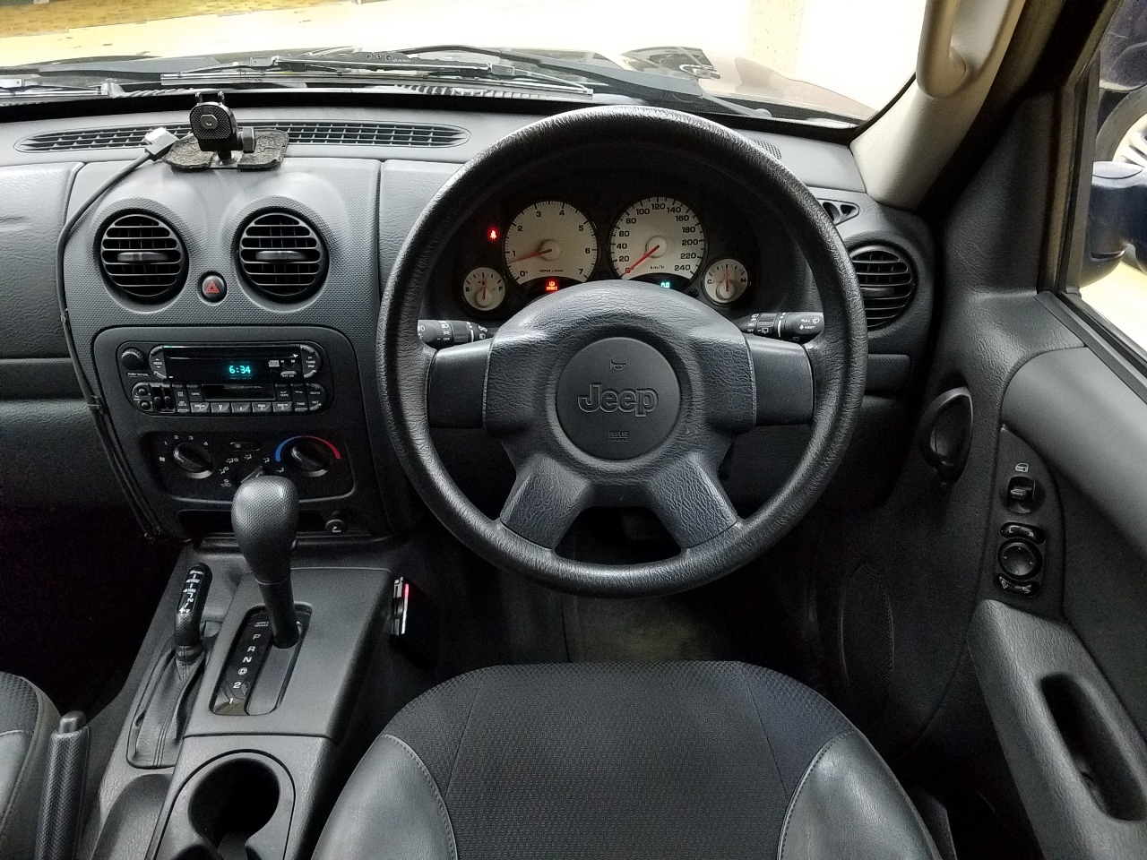 �u���l�Q�[�h ���R���r�v�V�[�g �c�u�c�i�r �Q�O�O�S�N���f���@�v�ڍ׃C���[�W�摜�ł�